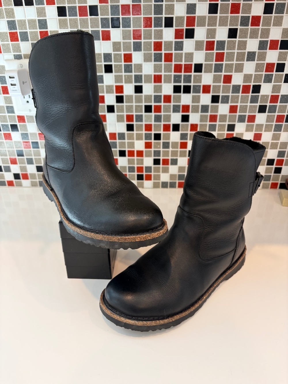 Birkenstock Uppsala Shearling Black Leather Boots - 40 EU (9 - 9.5 US)